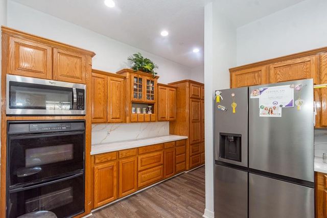 315 County Road 893, Angleton, TX 77515