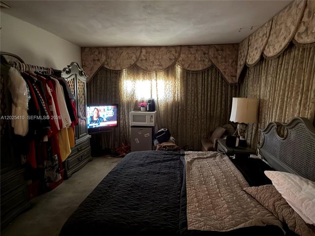 1535 NW 153rd St, Miami Gardens, FL 33054