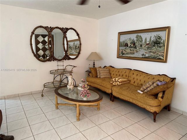 1535 NW 153rd St, Miami Gardens, FL 33054
