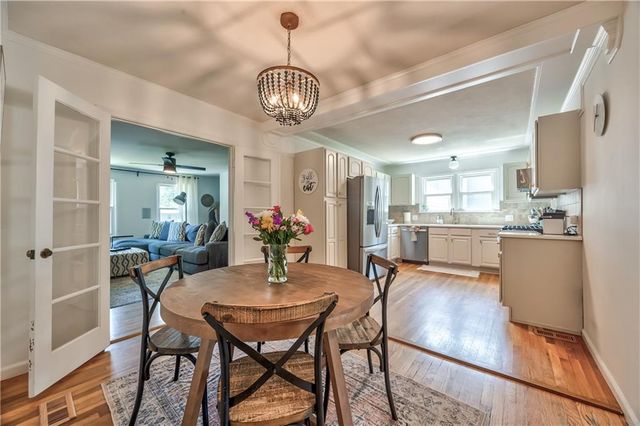 5531 REEDS Road, Mission, KS 66202