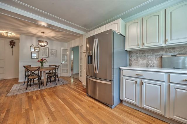 5531 REEDS Road, Mission, KS 66202