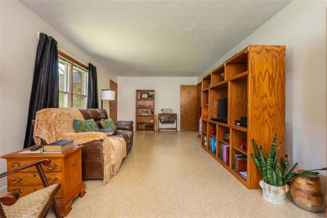2621 Hereford Court, Marietta, GA 30008