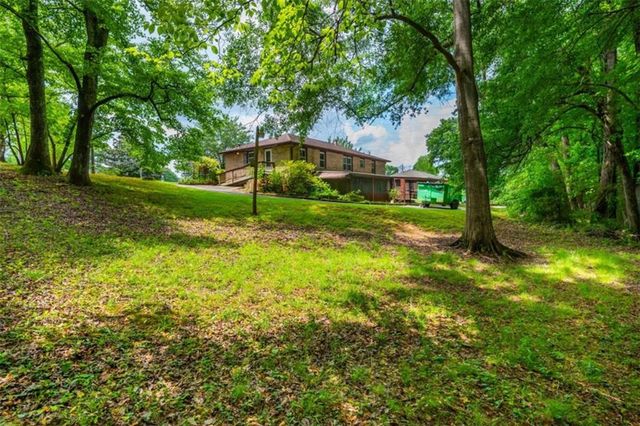 2621 Hereford Court, Marietta, GA 30008