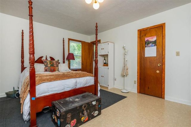 2621 Hereford Court, Marietta, GA 30008