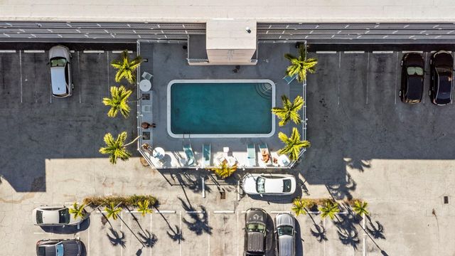 625 Antioch Avenue 104, Fort Lauderdale, FL 33304