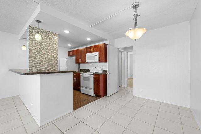 625 Antioch Avenue 104, Fort Lauderdale, FL 33304