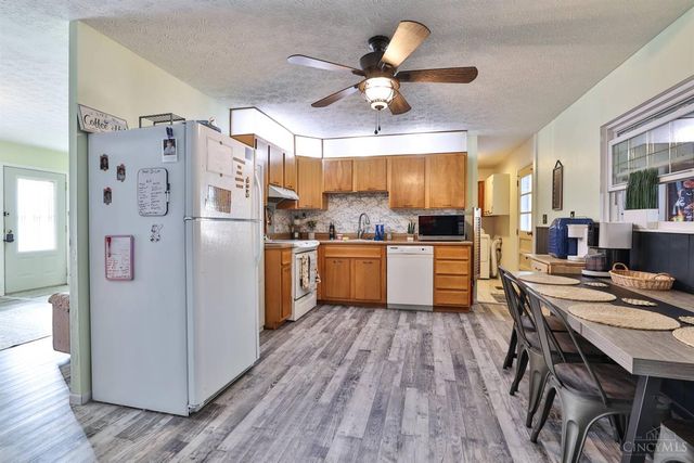 111 Moore Drive, Franklin, OH 45005