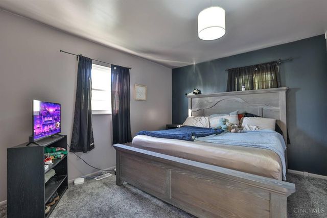 111 Moore Drive, Franklin, OH 45005