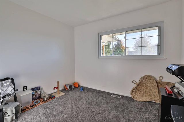 111 Moore Drive, Franklin, OH 45005