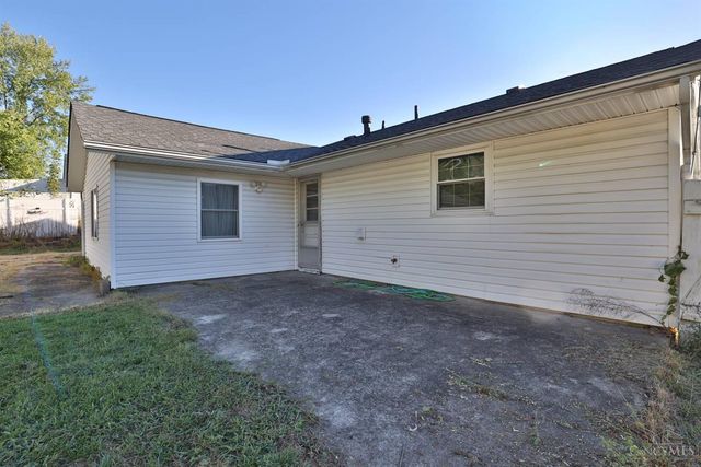 111 Moore Drive, Franklin, OH 45005