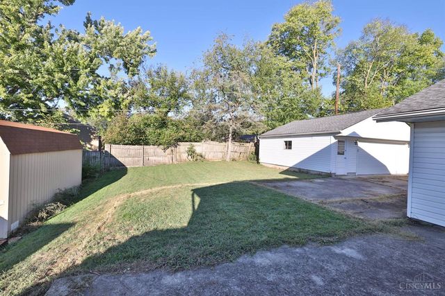111 Moore Drive, Franklin, OH 45005