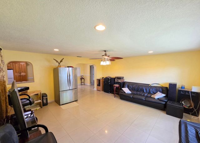 2907 SW 67TH Terrace, Miramar, FL 33023