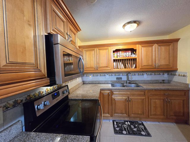 2907 SW 67TH Terrace, Miramar, FL 33023