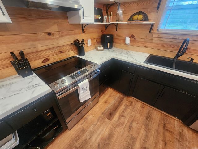 1195 & 1197 Gifford Tram Road, Malvern, AR 72104