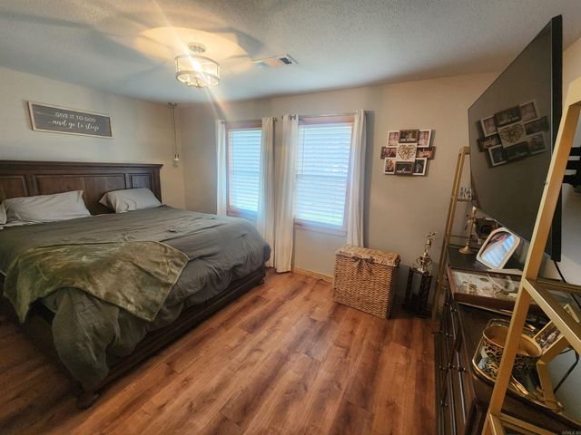 1195 & 1197 Gifford Tram Road, Malvern, AR 72104