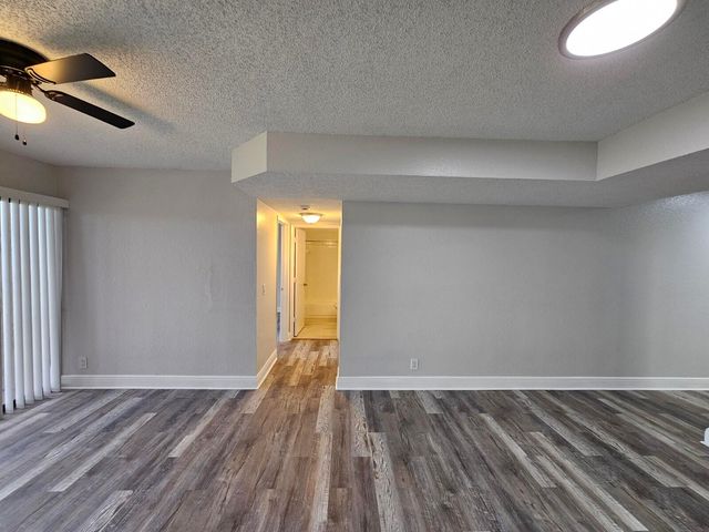 1500 Windorah Way F, West Palm Beach, FL 33411