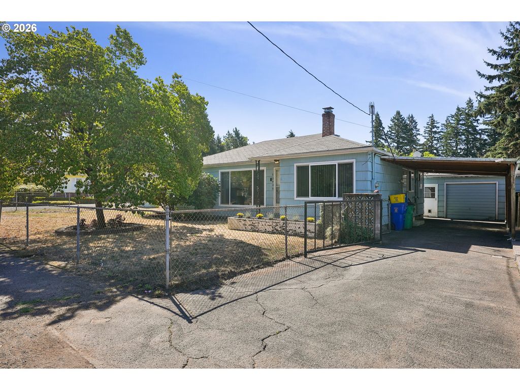 12406 Se RAYMOND St, Portland, OR 97236