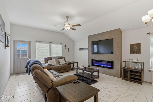 1169 Indigo Sky Street, El Paso, TX 79928