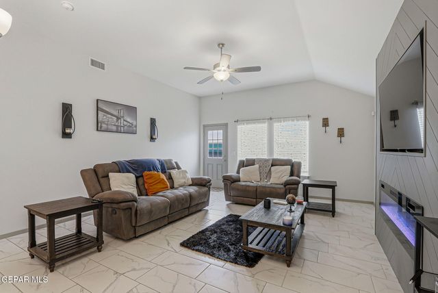 1169 Indigo Sky Street, El Paso, TX 79928