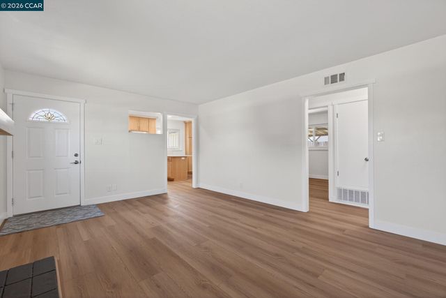 4352 Cheltenham Ct, Concord, CA 94521