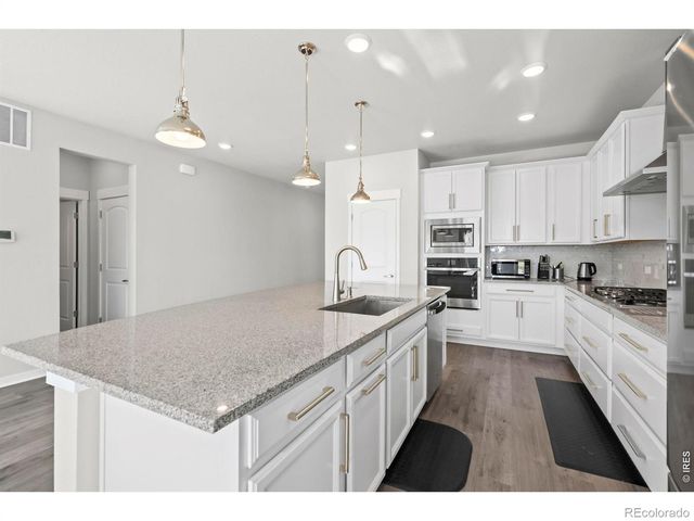5233 2nd Avenue, Timnath, CO 80547
