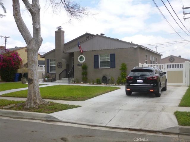 1747 VALENCIA Avenue, San Bernardino, CA 92404