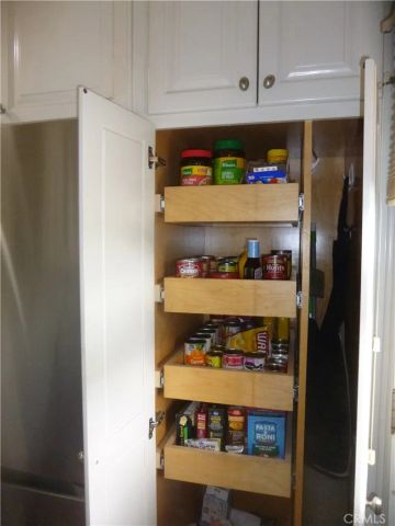 1747 VALENCIA Avenue, San Bernardino, CA 92404