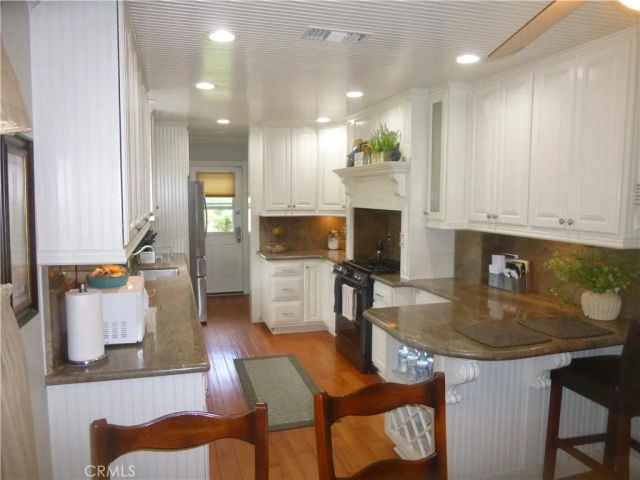 1747 VALENCIA Avenue, San Bernardino, CA 92404