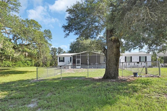 38846 FOREST DRIVE, Eustis, FL 32736