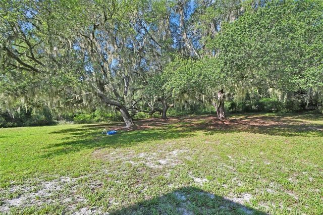 38846 FOREST DRIVE, Eustis, FL 32736