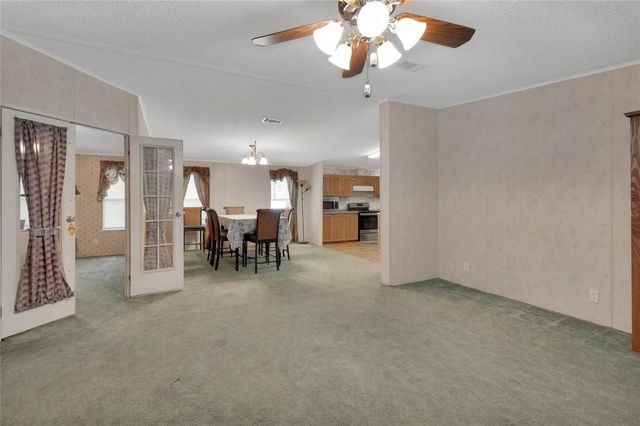 38846 FOREST DRIVE, Eustis, FL 32736