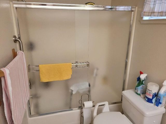 7407 Sunborough Ln, Sacramento, CA 95828