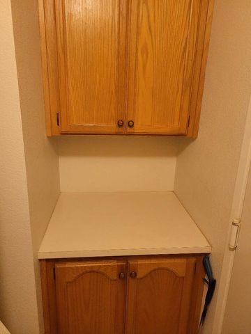 7407 Sunborough Ln, Sacramento, CA 95828