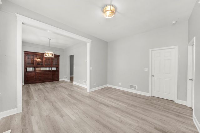 5401 W 22nd Place, Cicero, IL 60804