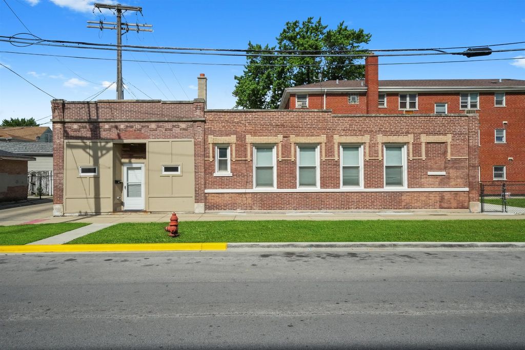 5401 W 22nd Place, Cicero, IL 60804