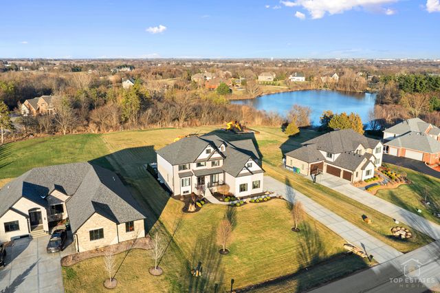 17931 S CRYSTAL LAKE Drive, Mokena, IL 60448