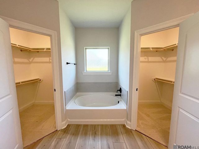 1553 Old Tucson Ave, Zachary, LA 70791