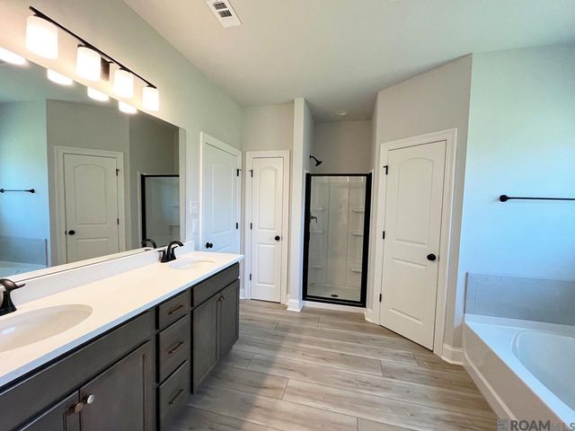 1553 Old Tucson Ave, Zachary, LA 70791