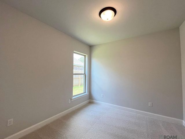 1553 Old Tucson Ave, Zachary, LA 70791