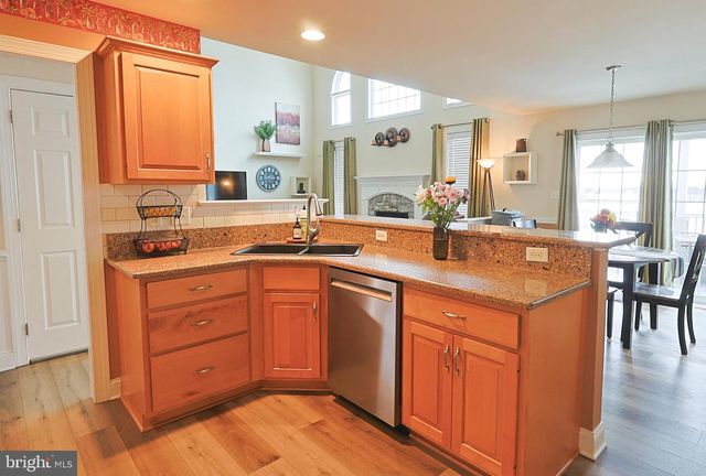 425 ZACHARY DR, Manheim, PA 17545