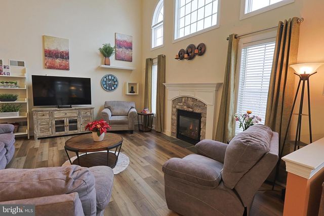 425 ZACHARY DR, Manheim, PA 17545