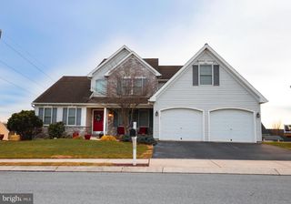 425 ZACHARY DR, Manheim, PA 17545