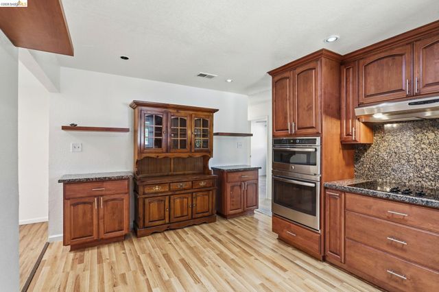 4345 Burney Way, Fremont, CA 94538