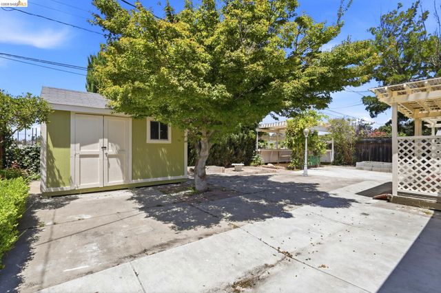 4345 Burney Way, Fremont, CA 94538