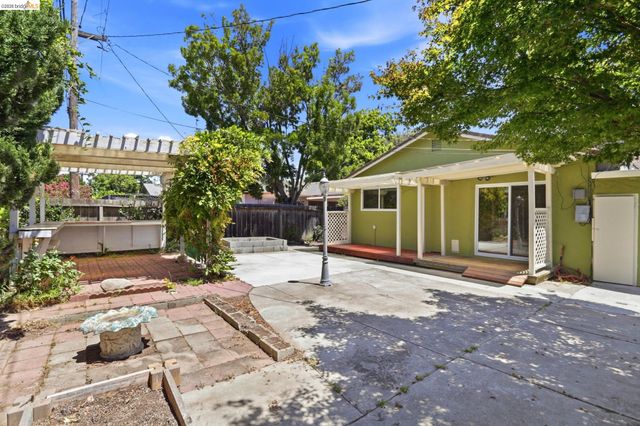4345 Burney Way, Fremont, CA 94538