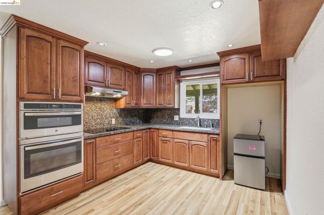 4345 Burney Way, Fremont, CA 94538