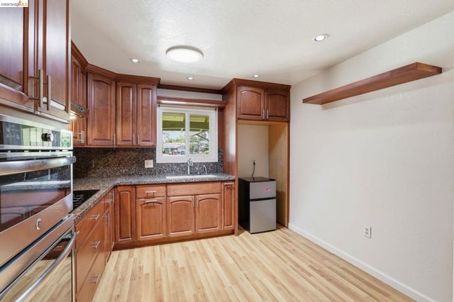 4345 Burney Way, Fremont, CA 94538