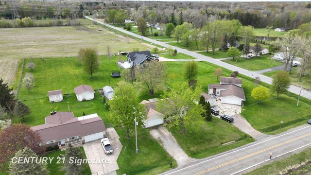 3022 E Lake Road, Clio, MI 48420