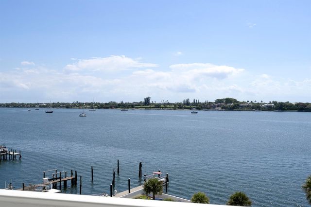 2800 N Flagler Drive 709, West Palm Beach, FL 33407