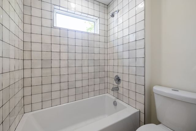340A Peachtree St, Nashville, TN 37210